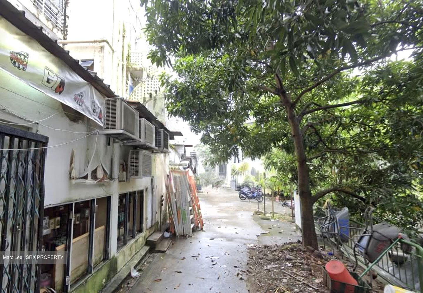 Guillemard Road (D14), Factory #592816321